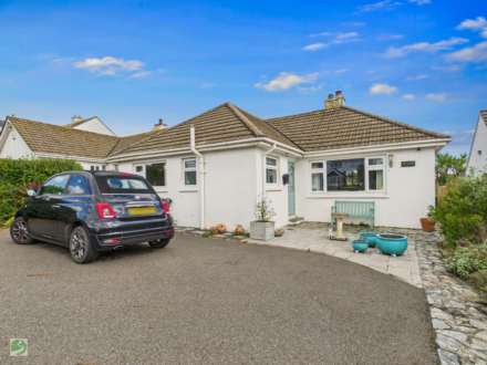 Barbican Road, Looe