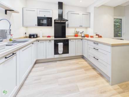 Bridgend, Fore Street, East Looe, Image 19