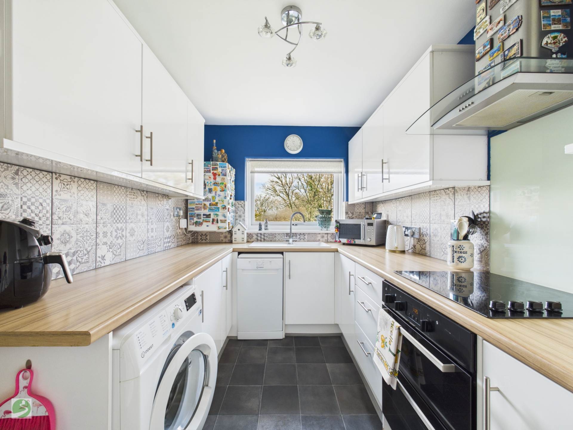 Bay View Road, East Looe, Image 12