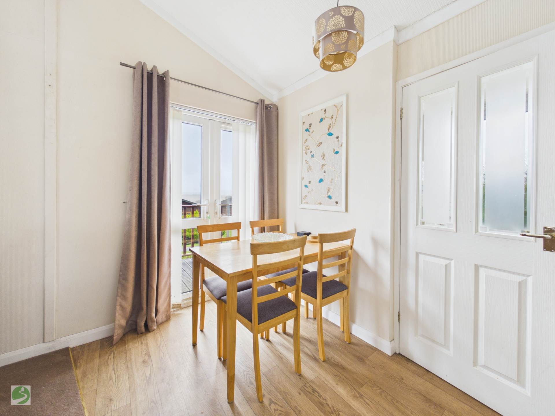 Acorn View, Oaklands Park, Image 12