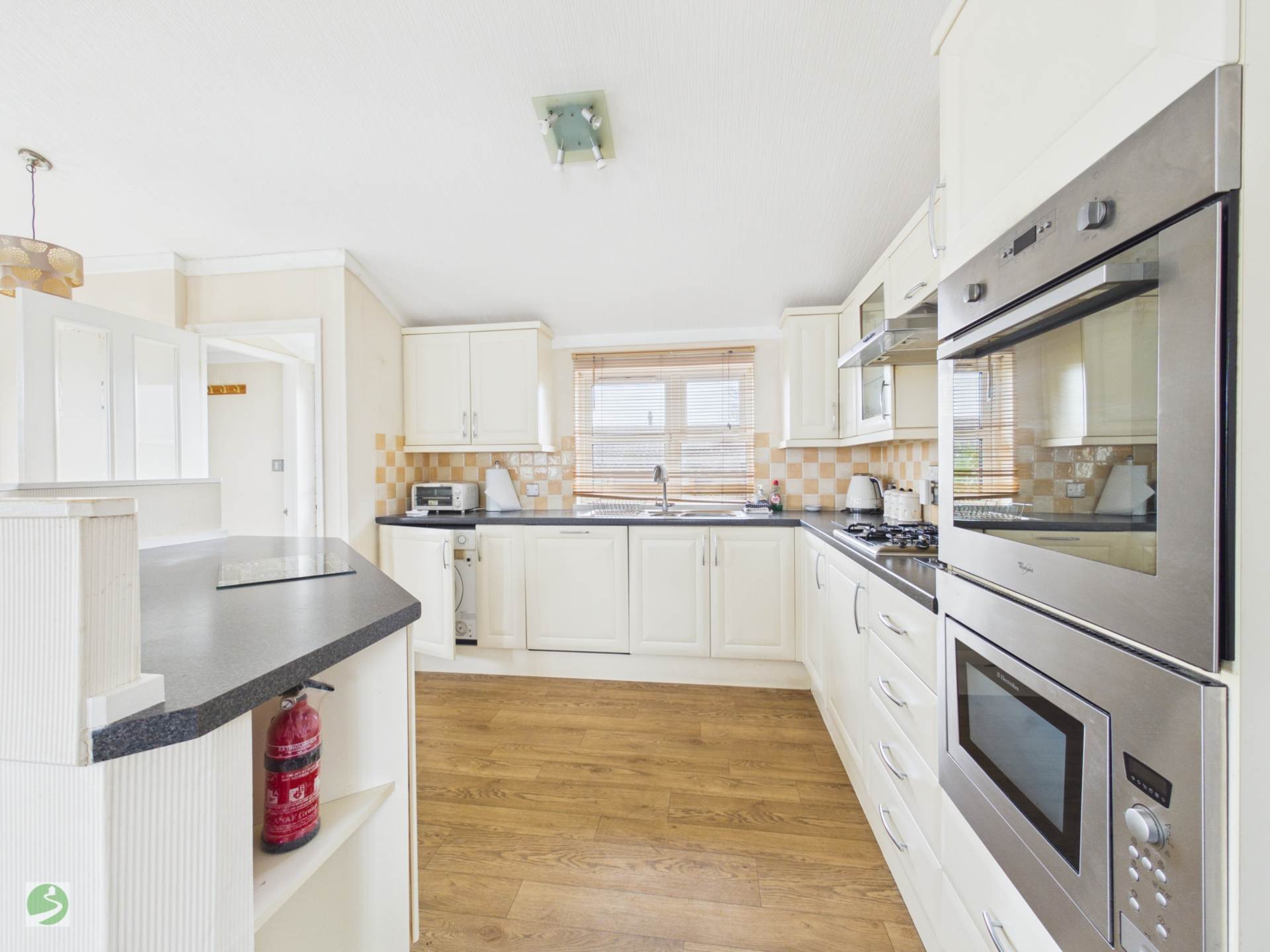 Acorn View, Oaklands Park, Image 2