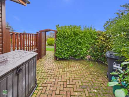 Acorn View, Oaklands Park, Image 11