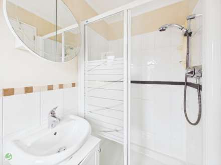 Acorn View, Oaklands Park, Image 16