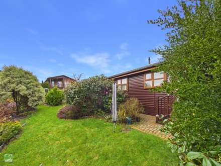 Acorn View, Oaklands Park, Image 4