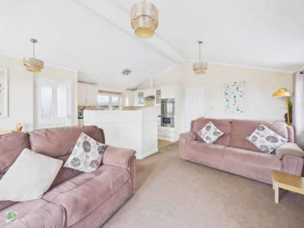 Acorn View, Oaklands Park, Image 9