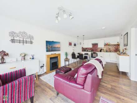 Millendreath Beach Resort, East Looe, Image 2