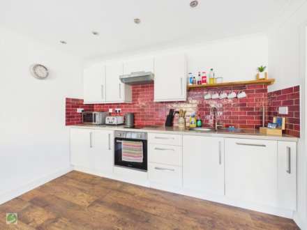 Millendreath Beach Resort, East Looe, Image 4