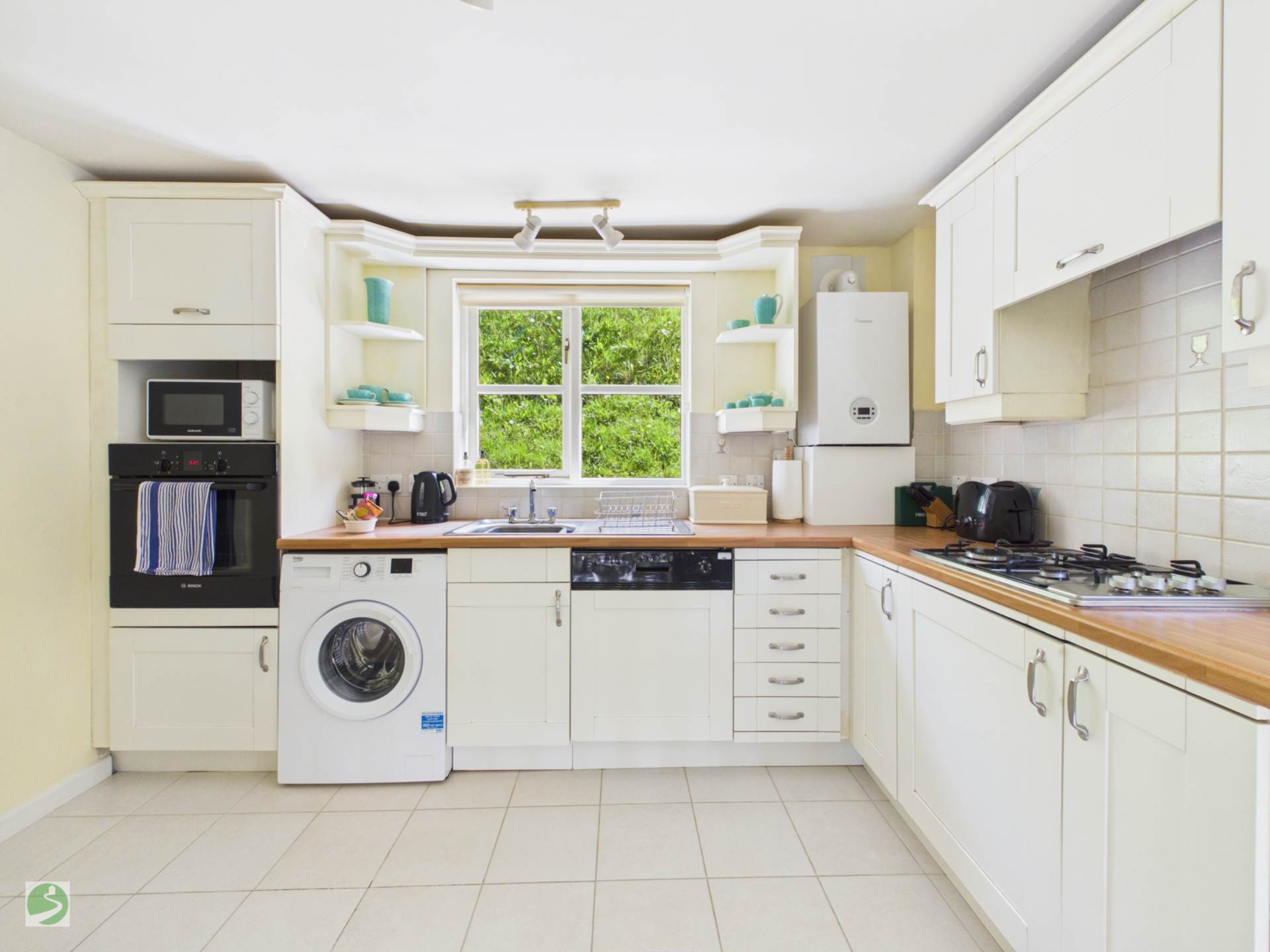 St Martins Road, East Looe, Image 4