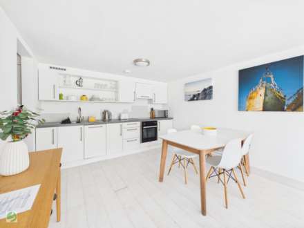 Millendreath Beach Resort, Millendreath, Image 4
