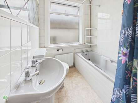 Beech Terrace, West Looe, Image 11