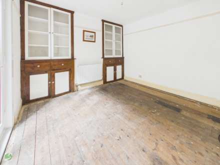 Beech Terrace, West Looe, Image 13