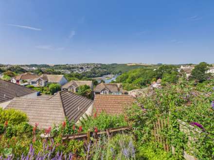 Fairfields, East Looe, Image 3