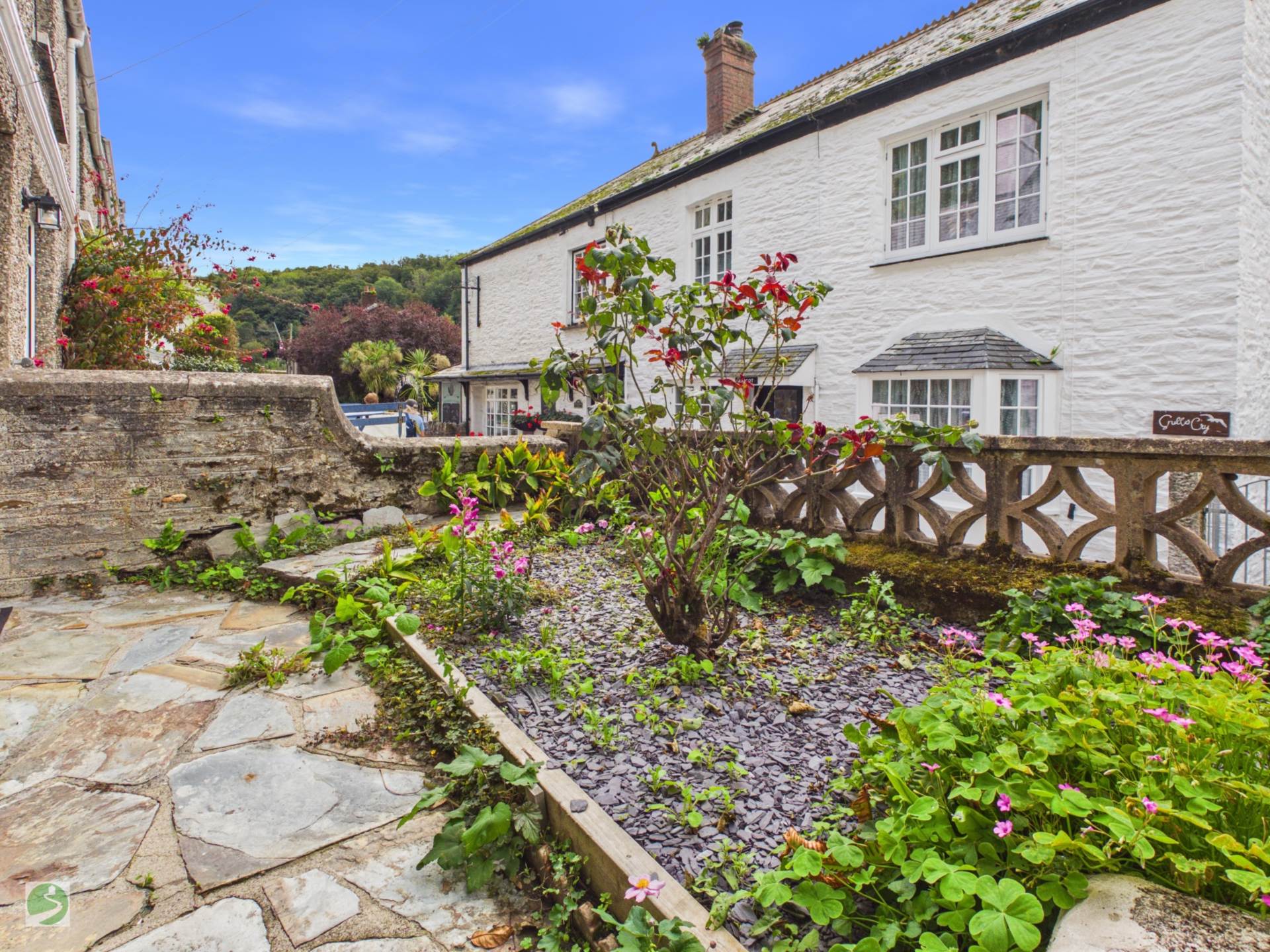 The Coombes, Polperro, Image 2
