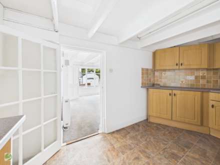 The Coombes, Polperro, Image 10