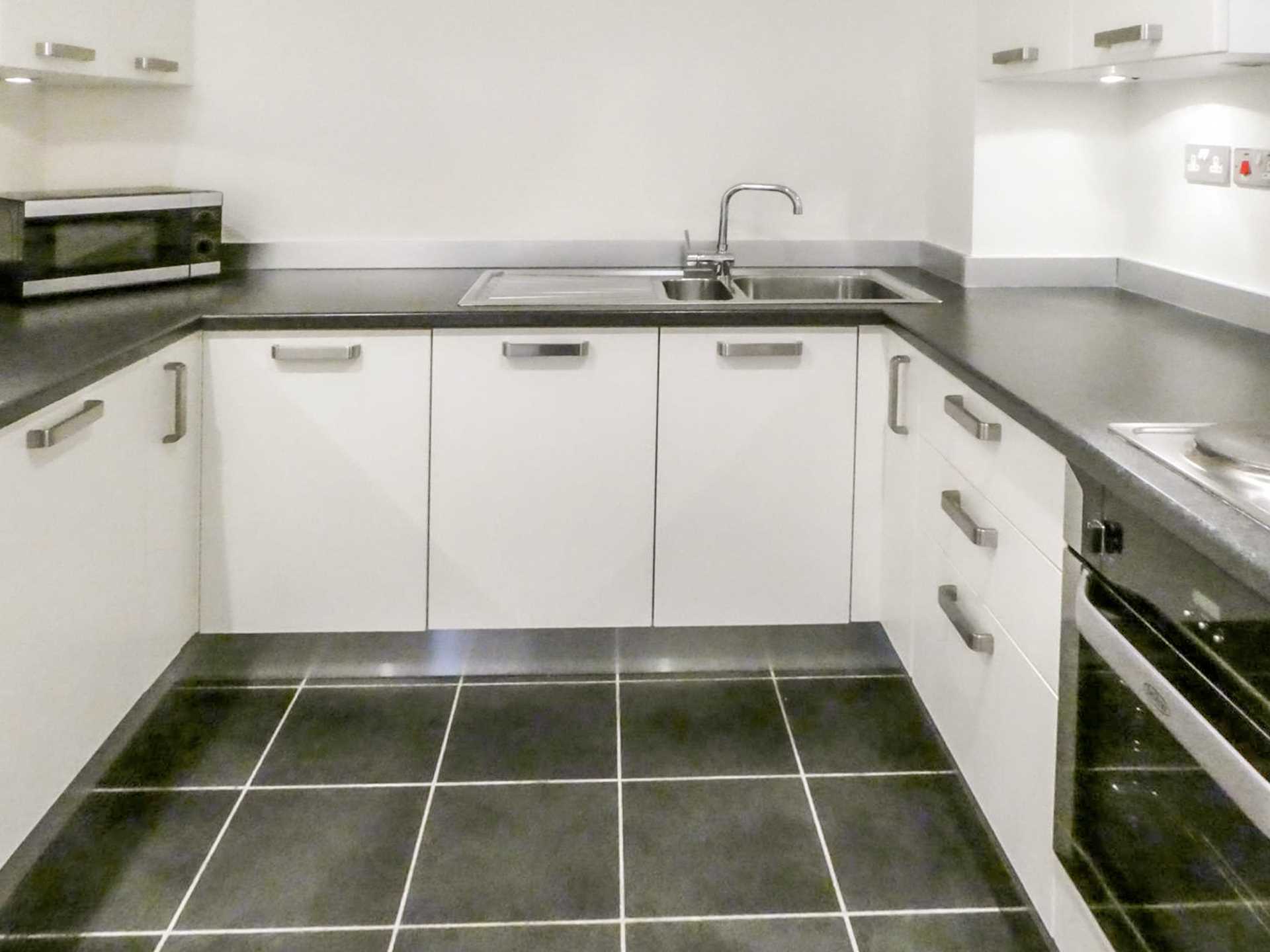 Trent Place, Warwick, CV34, Image 2