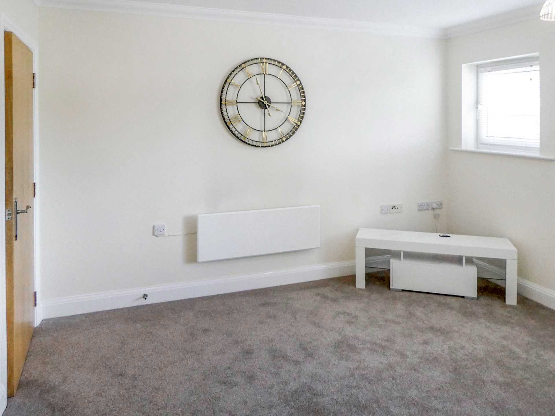 Trent Place, Warwick, CV34, Image 4