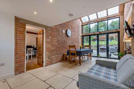 The Green, Stretton On Fosse, Image 3