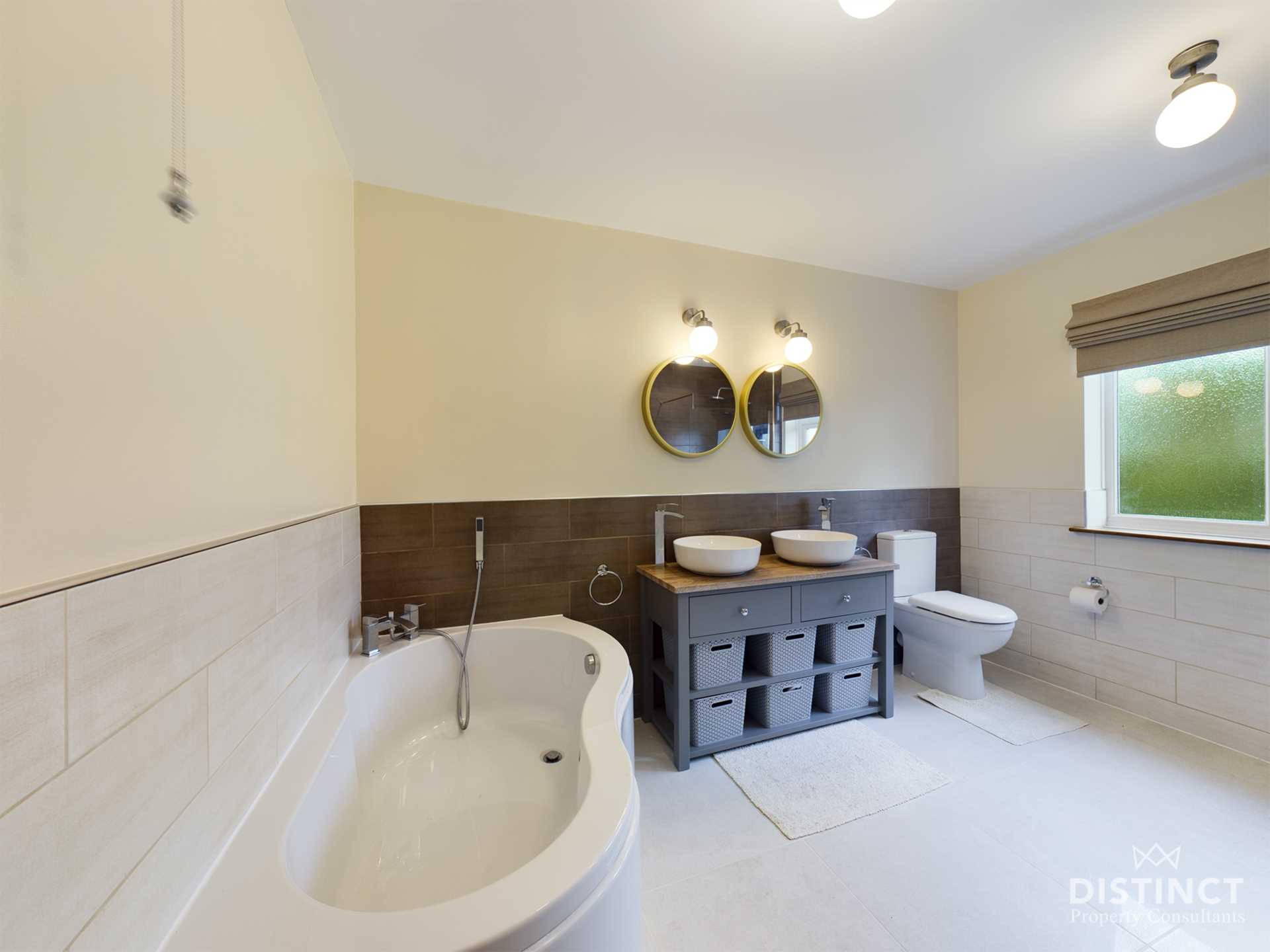 Wisbech Road, Thorney, Image 12