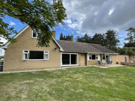 Wisbech Road, Thorney, Image 3