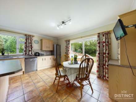 Wisbech Road, Thorney, Image 6