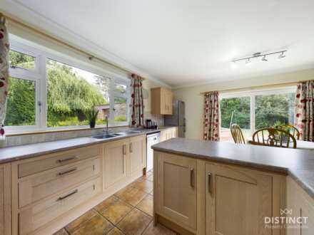 Wisbech Road, Thorney, Image 8