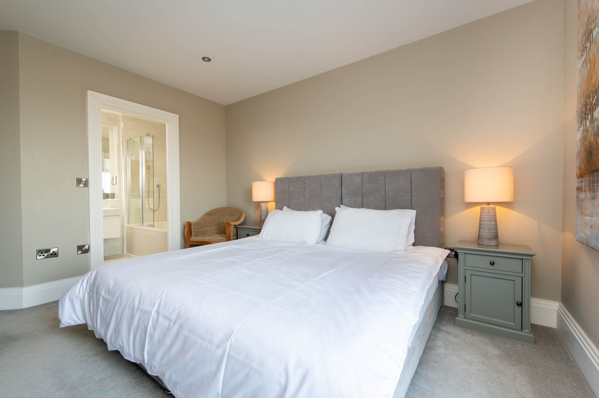 Flat 4 Riverview, 11 Windrush Heights,  Burford, Image 15