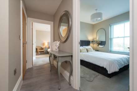 Flat 4 Riverview, 11 Windrush Heights,  Burford, Image 12