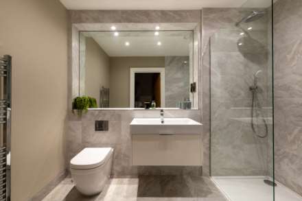 Flat 4 Riverview, 11 Windrush Heights,  Burford, Image 9