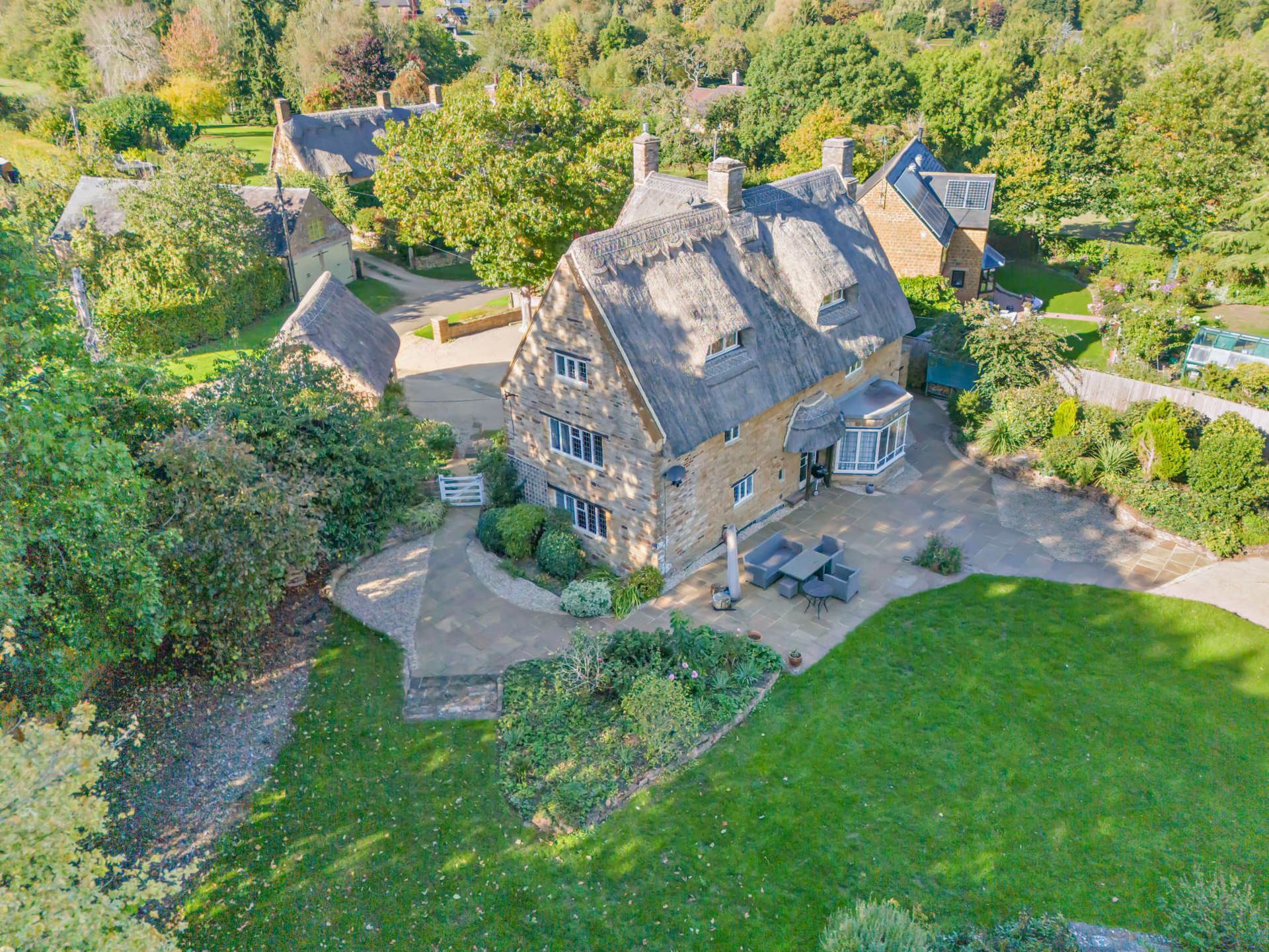 Grove End, Upper Brailes, Image 8