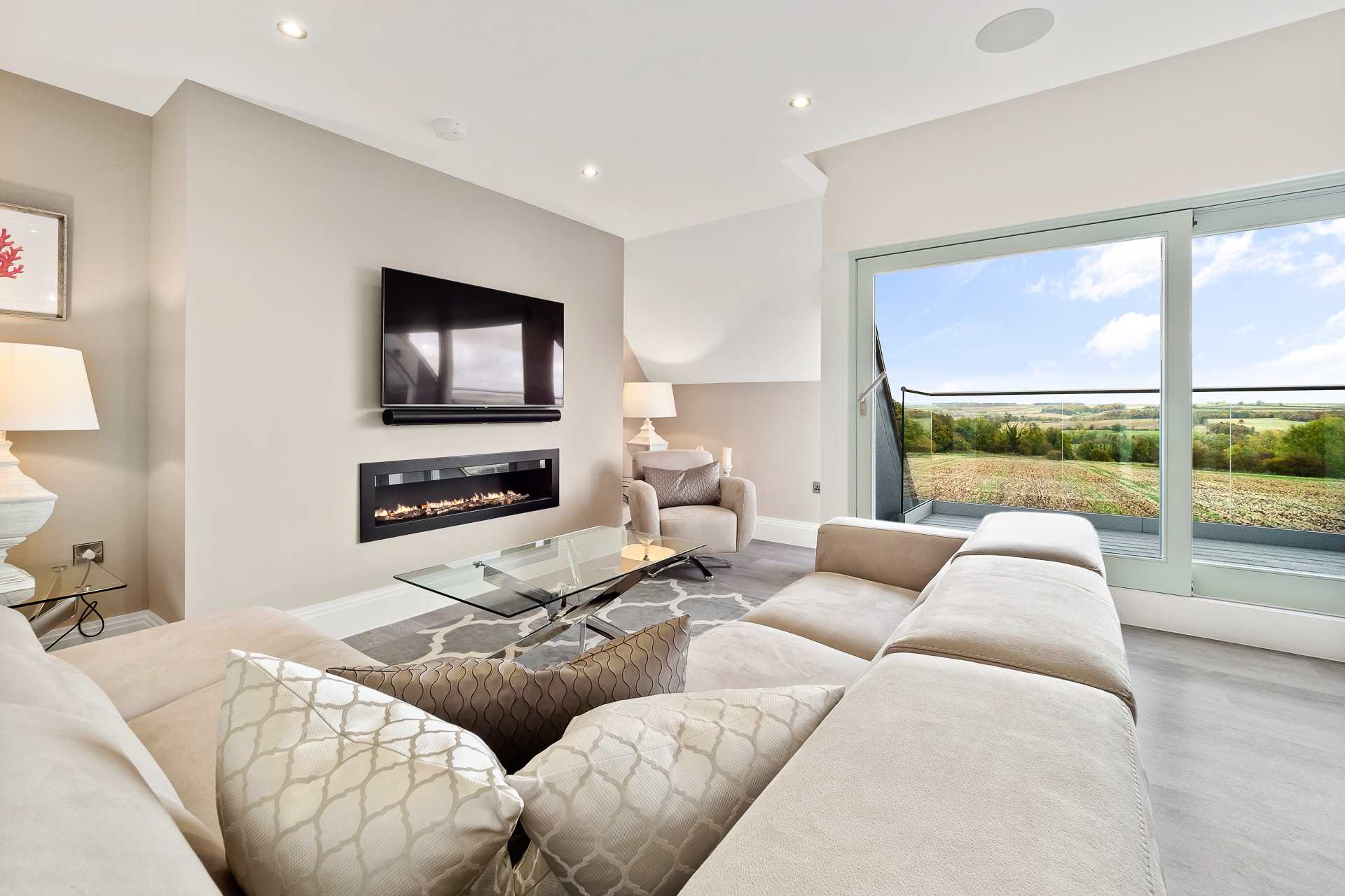 Riverview, 11 Windrush Heights,  Burford, Image 1