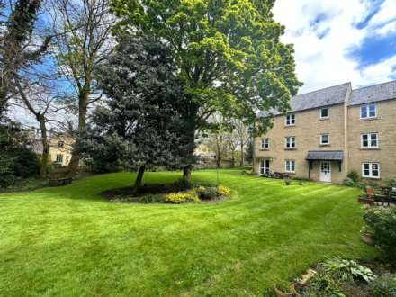 Kingstone Court, Wards Road, Chipping Norton, Image 1