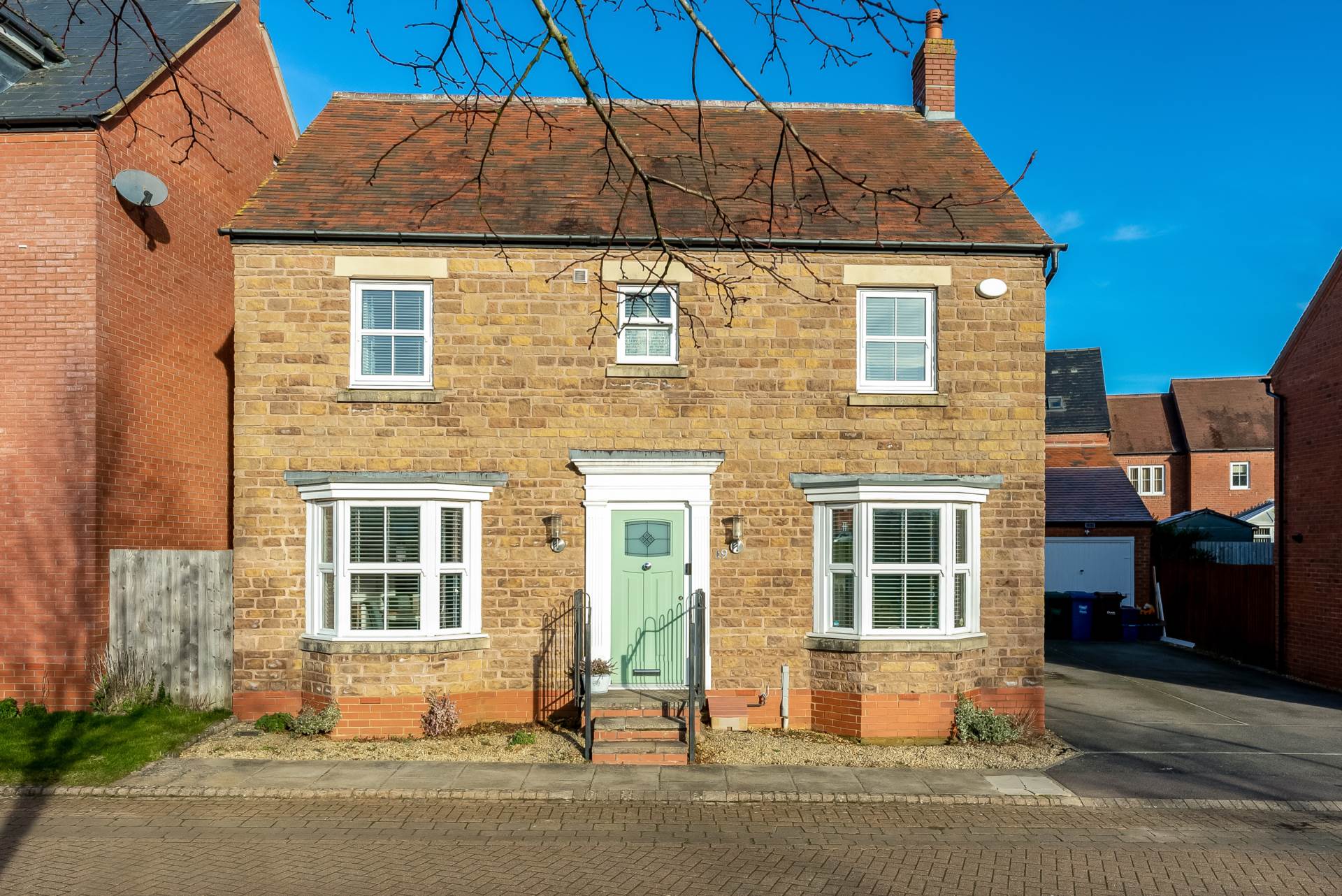 Meadowsweet Way, Banbury, Image 1