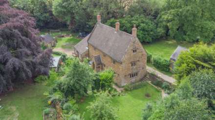 Glovers Lane, Middleton Cheney, Image 1
