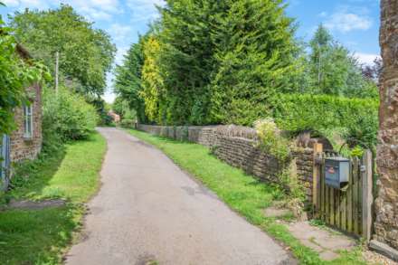 Glovers Lane, Middleton Cheney, Image 26