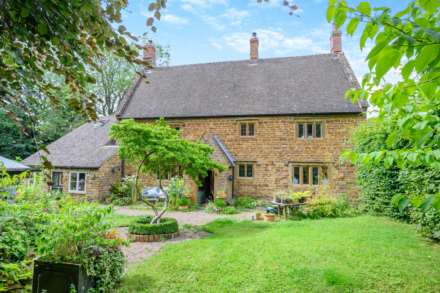 Glovers Lane, Middleton Cheney, Image 3