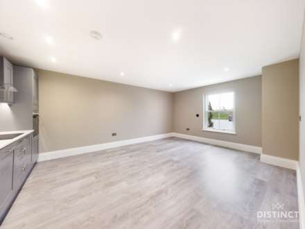 Riverview, Windrush Heights, Windrush near Burford, Image 2