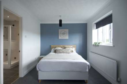 1 Bedroom Semi-Detached, Fircroft, Bicester