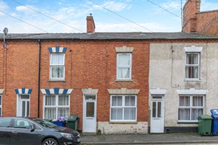 5 Bedroom Terrace, Broad Street, Banbury