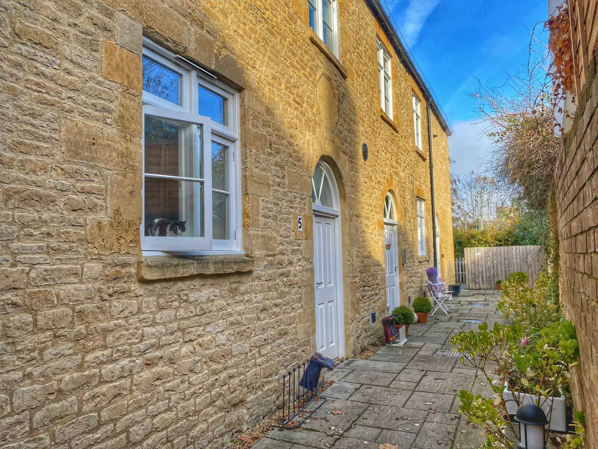 The Old Chapel, Chipping Norton, Image 1