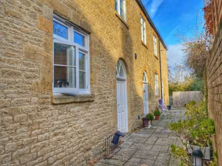 The Old Chapel, Chipping Norton, Image 1