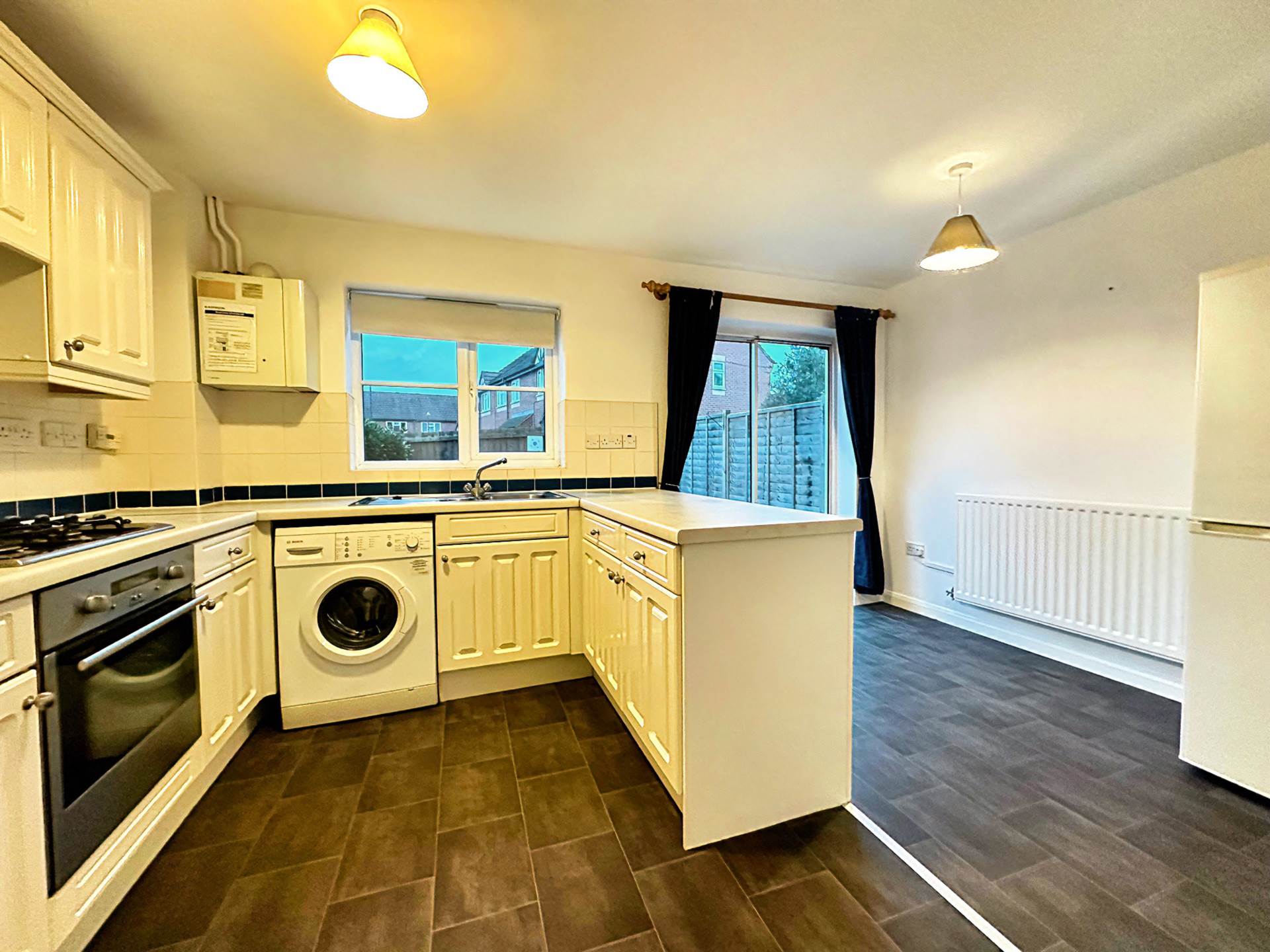 Justice Close, Whitnash, Image 3