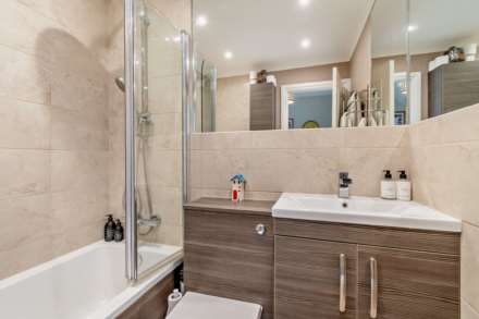 Pearce Drive, Chipping Norton, Image 9