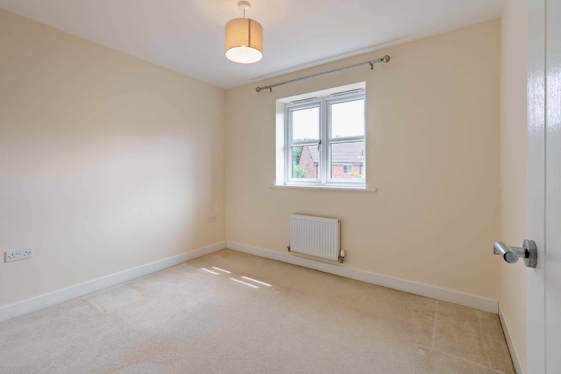 Kestrel Row, Southam Grange, Southam, Image 9