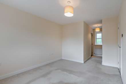 Kestrel Row, Southam Grange, Southam, Image 11