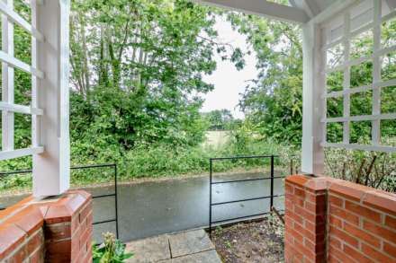 Kestrel Row, Southam Grange, Southam, Image 22