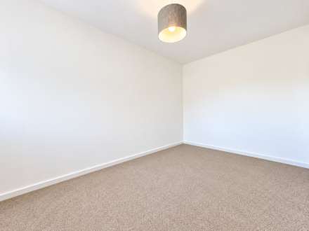 Desdemona Avenue, Heathcote, Image 4