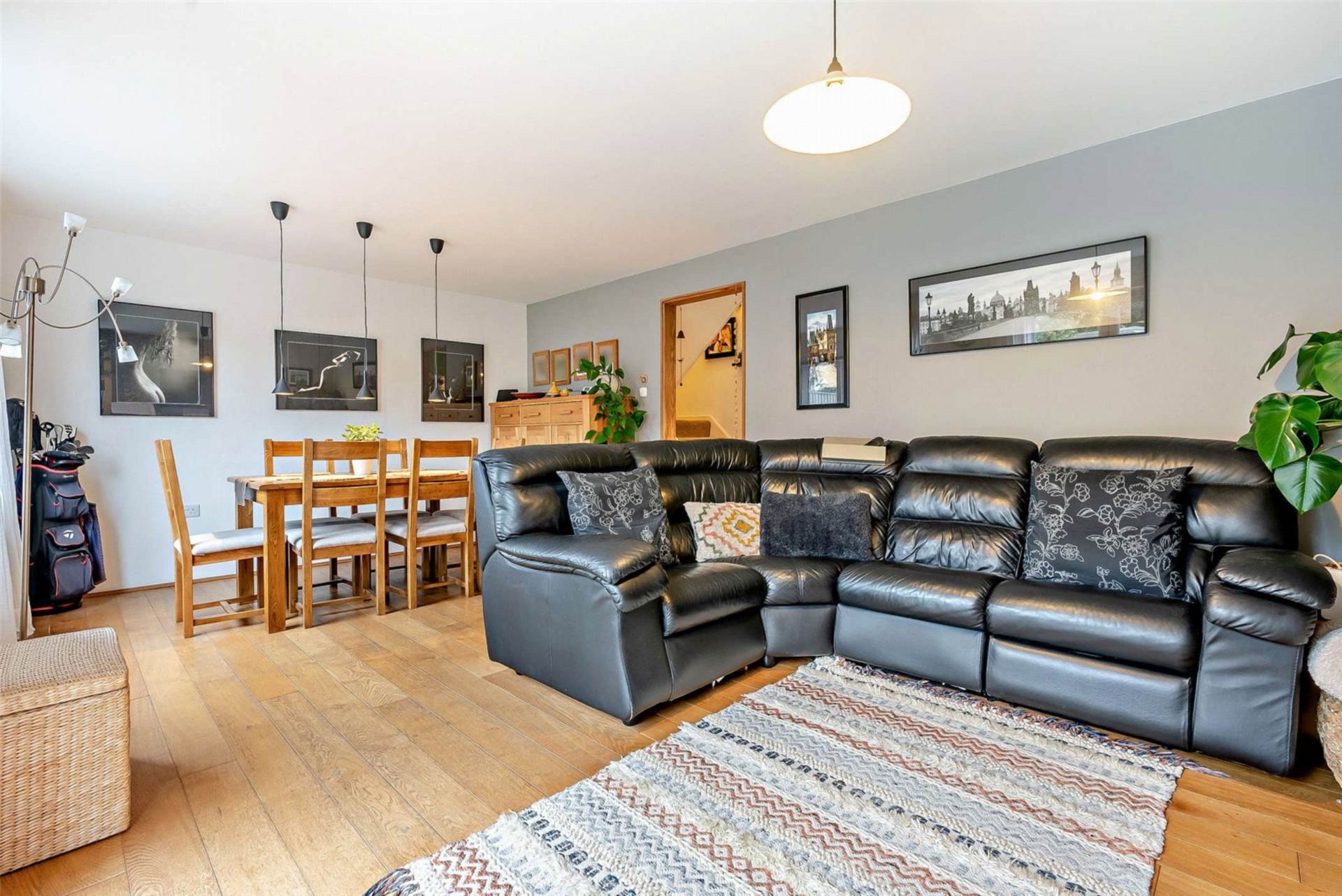 Van Diemans, Oxford, Image 11