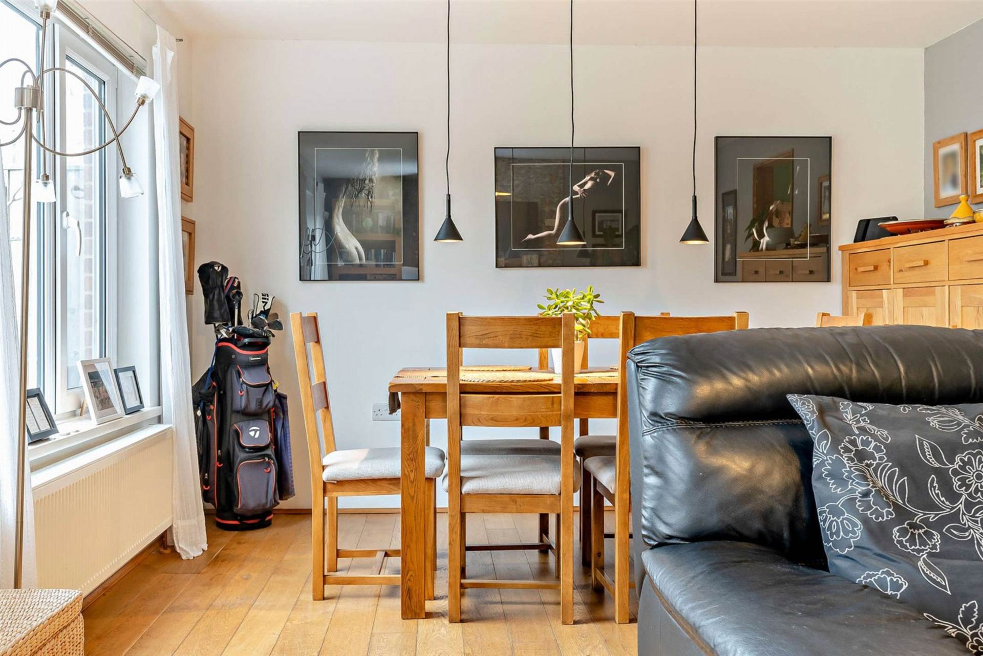 Van Diemans, Oxford, Image 12