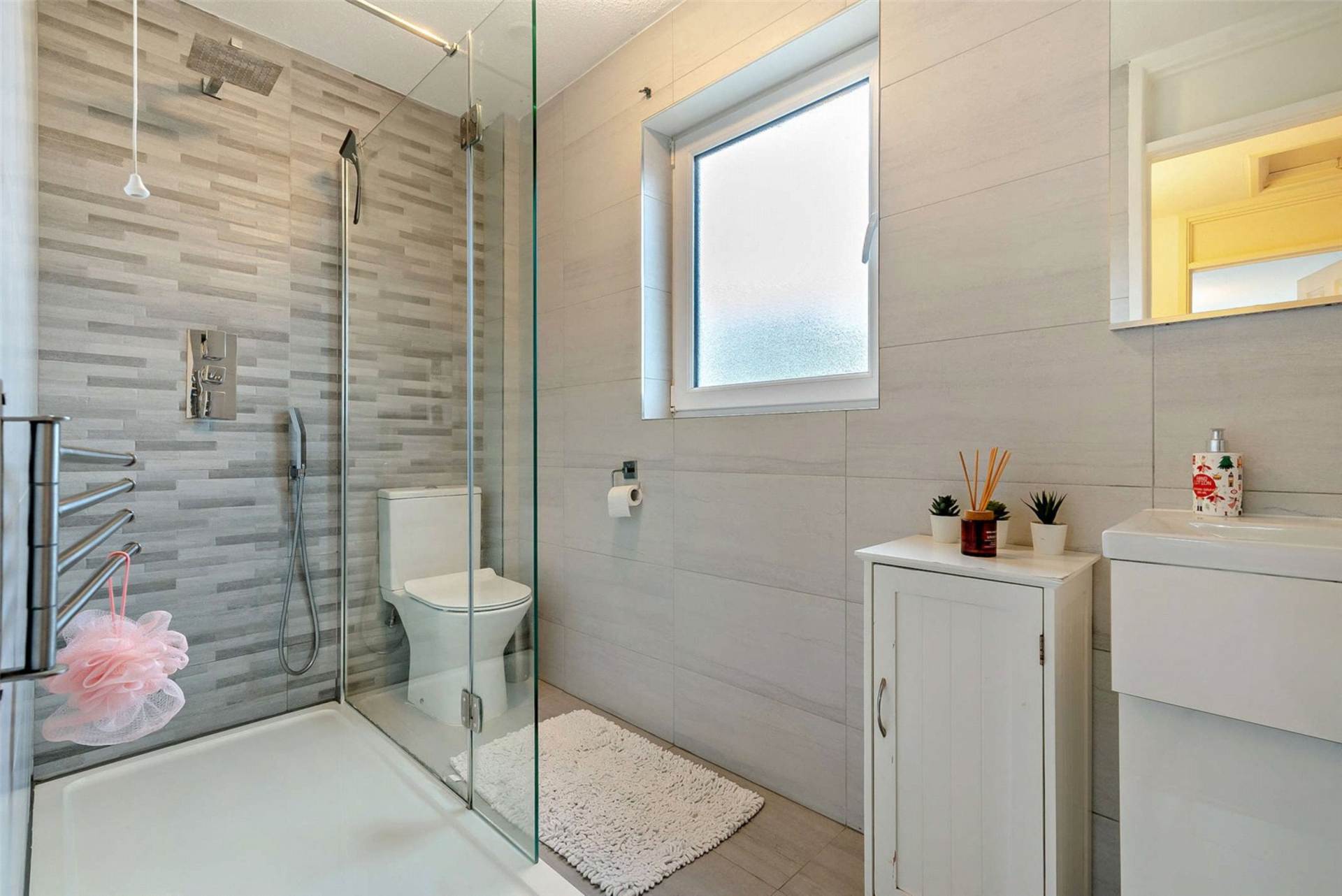 Van Diemans, Oxford, Image 18