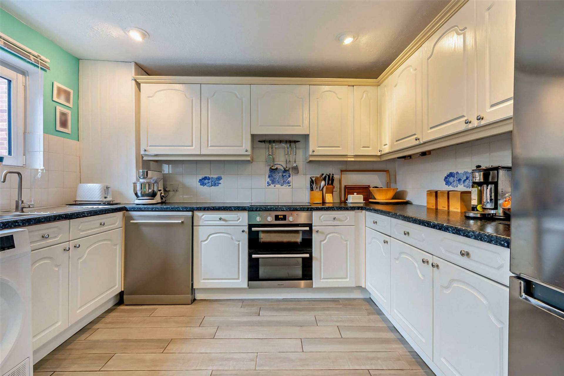 Van Diemans, Oxford, Image 5